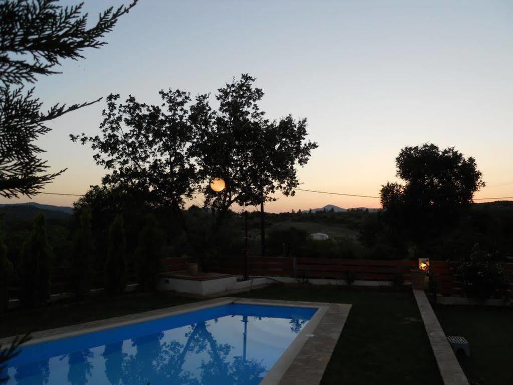 Villa Poulades Gouvia Zewnętrze zdjęcie